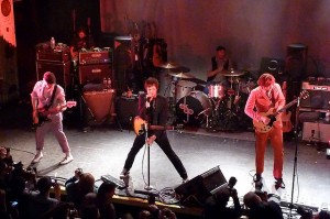 Cheap Chicago Tinder Date: Concerts